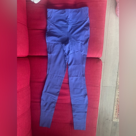 lululemon athletica Psychic Blue Leggings - Picture 2 of 10